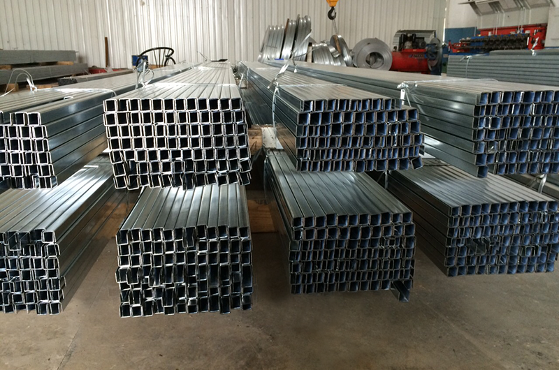 Kececi Metal Pvc Destek Saci Kececi Metal Pvc Destek Saci
